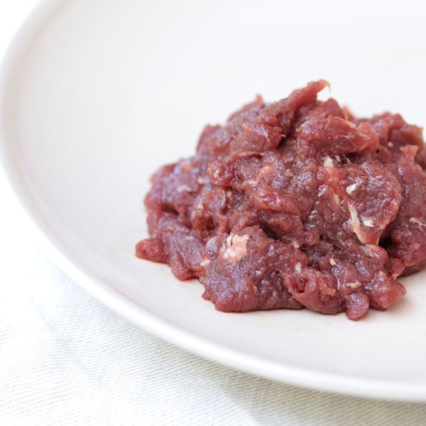 画像1: カンガルー赤身肉　粗挽きミンチ　 (1)